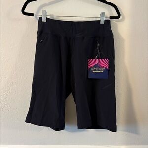 ZOIC Women's Black Bike Shorts